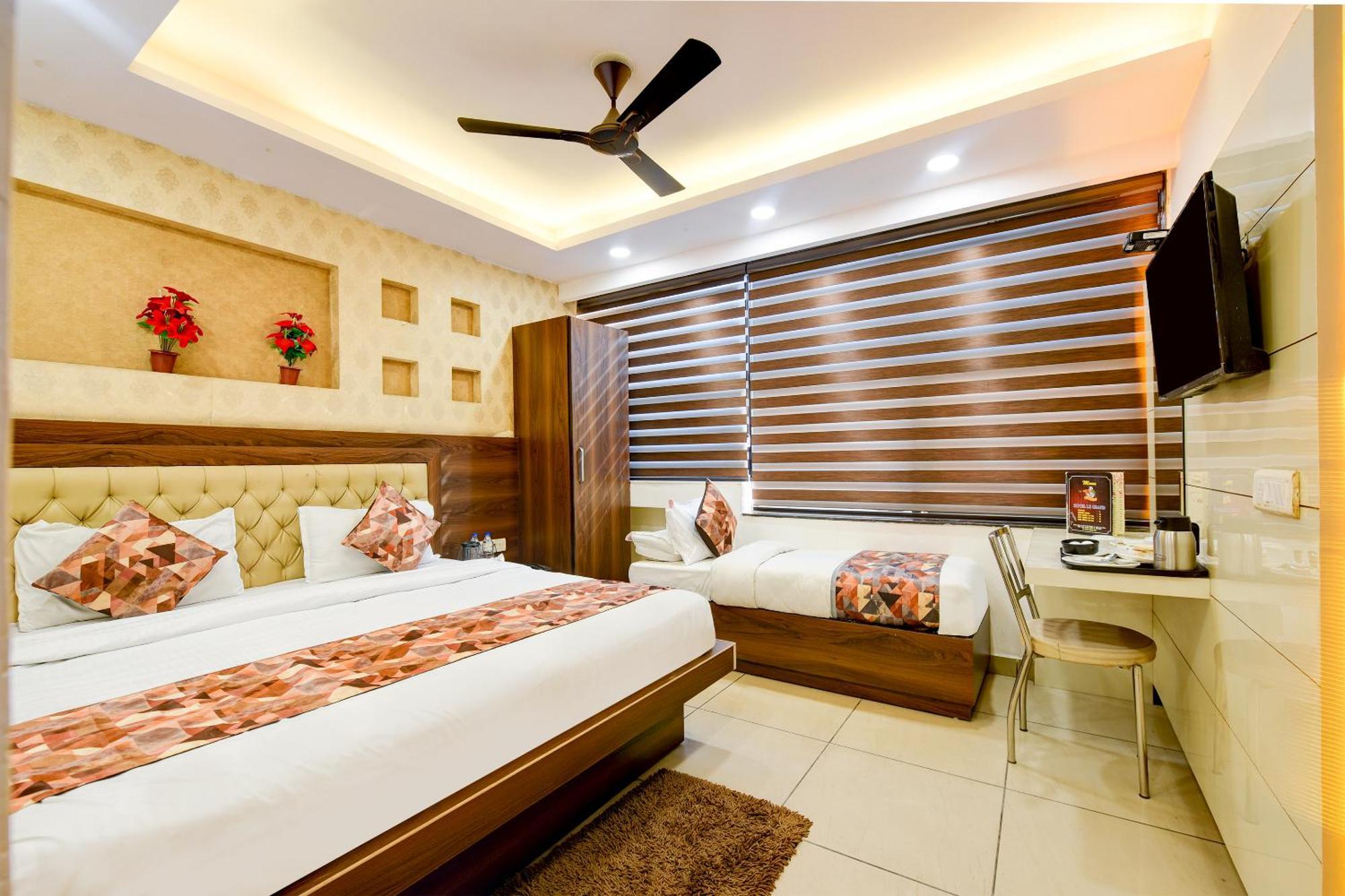 Hotel Le Grand - Walk-In From Rk Ashram Metro Station 新德里 外观 照片