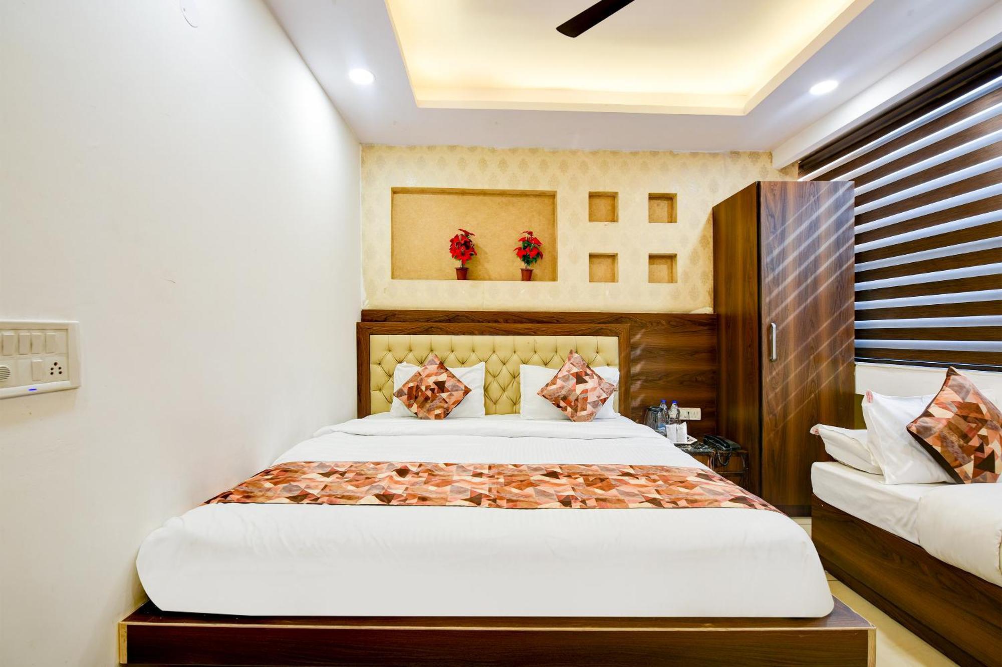 Hotel Le Grand - Walk-In From Rk Ashram Metro Station 新德里 外观 照片