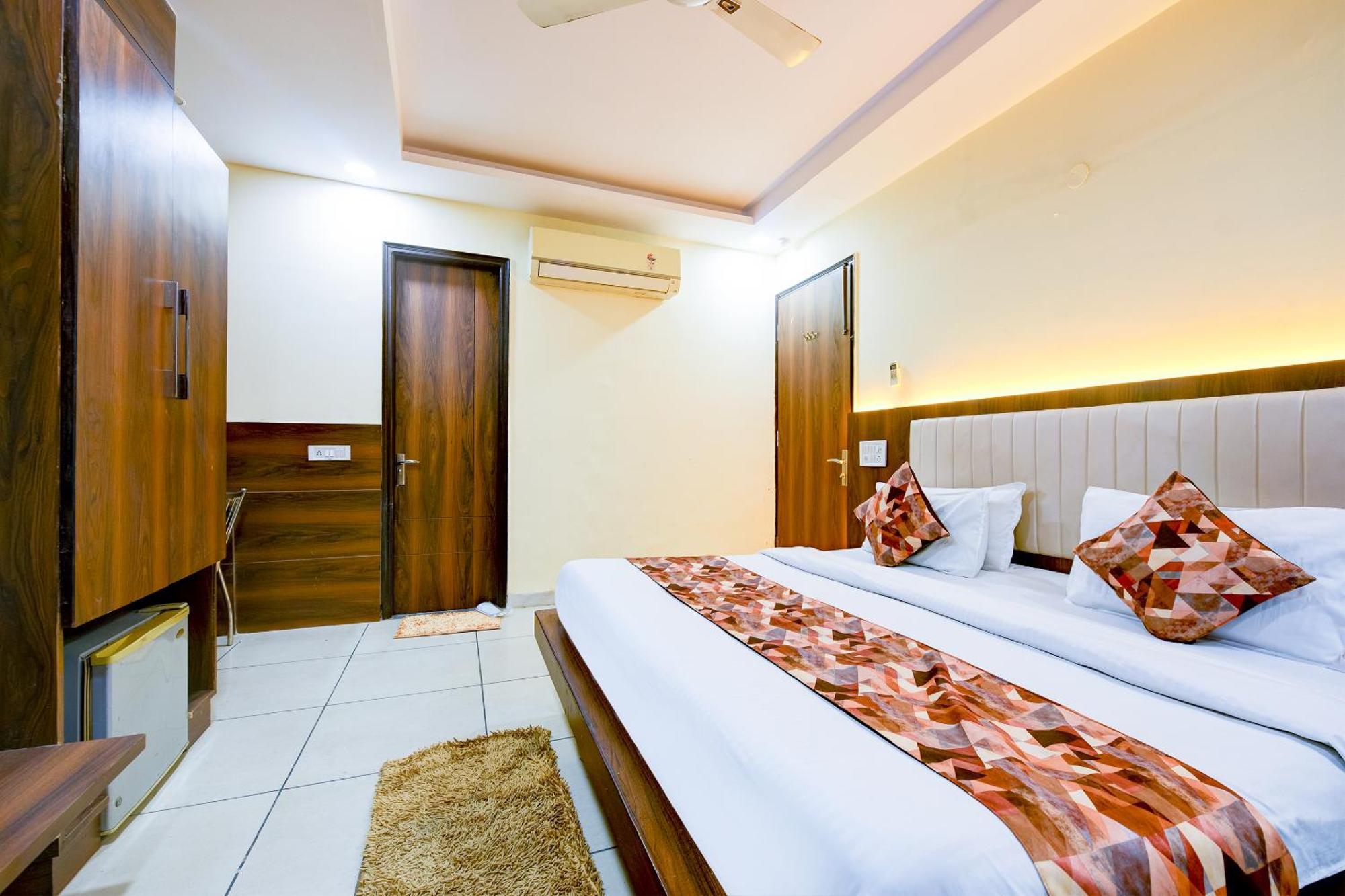 Hotel Le Grand - Walk-In From Rk Ashram Metro Station 新德里 外观 照片