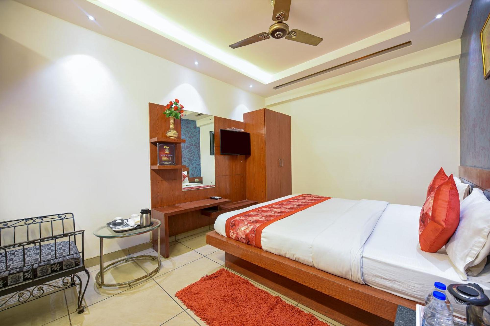 Hotel Le Grand - Walk-In From Rk Ashram Metro Station 新德里 外观 照片