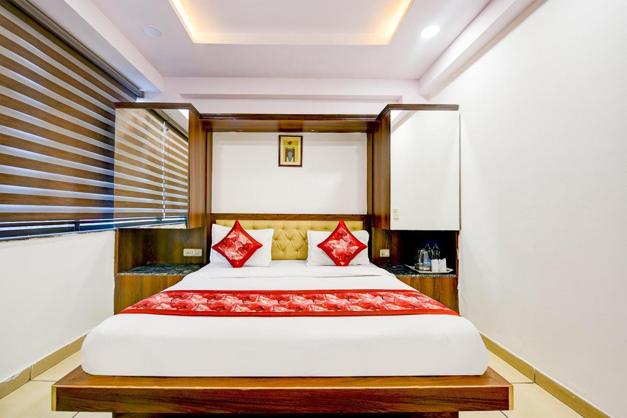 Hotel Le Grand - Walk-In From Rk Ashram Metro Station 新德里 外观 照片